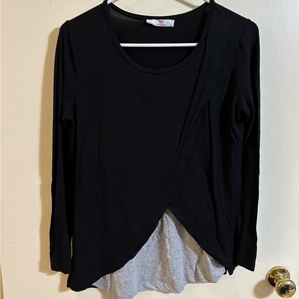 LuvmaBelly - Maternity Top - Nursing Top - Size Medium - Great Condition!
